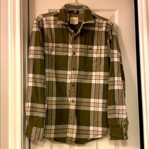 American Eagle Men’s Button Down